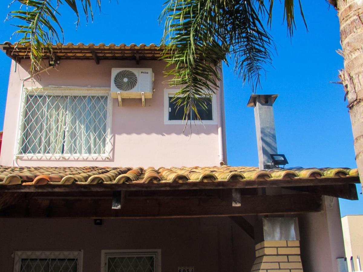 Casa Inteira,Total Privacidade Em Area Nobre, 2 Quadra Do Mar Villa Piçarras Eksteriør billede